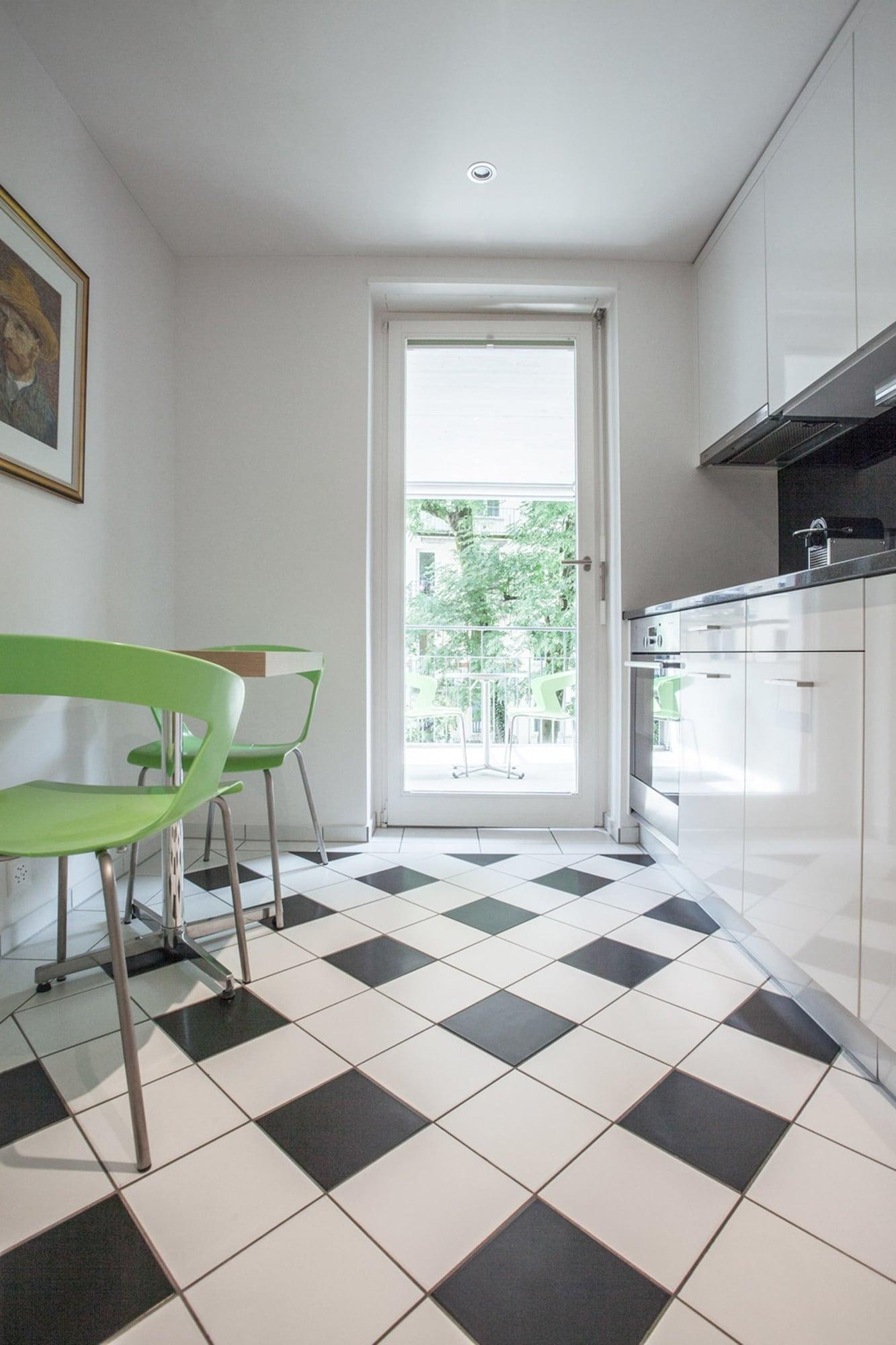 Ema House Serviced Apartments Seefeld Zurique Exterior foto
