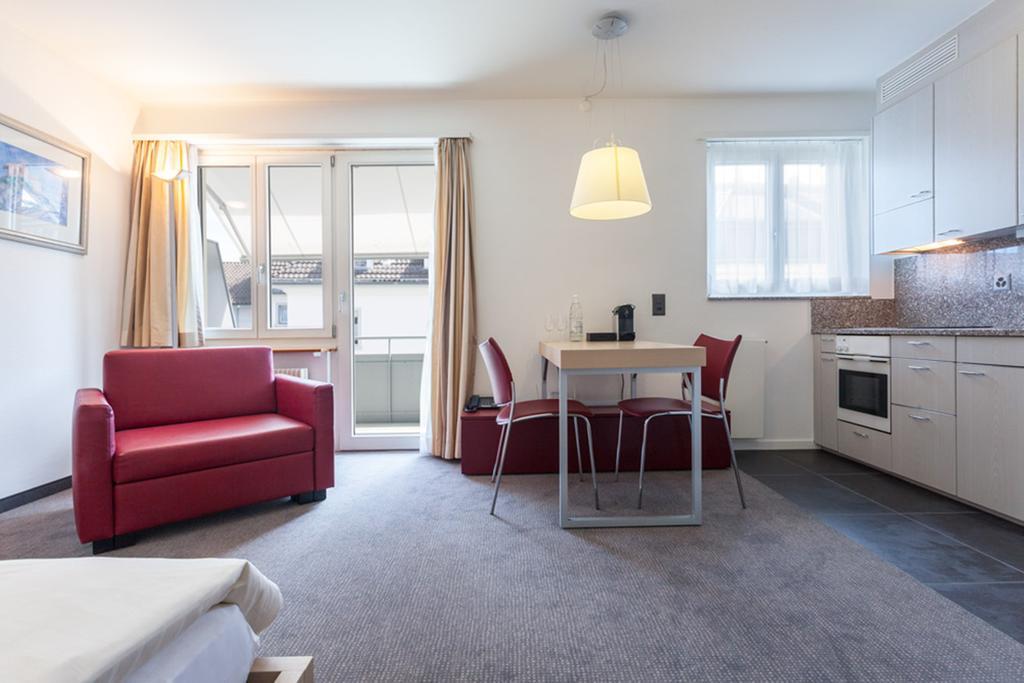Ema House Serviced Apartments Seefeld Zurique Quarto foto